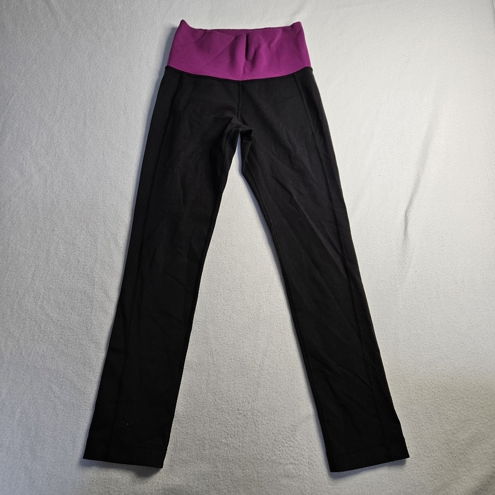 Lululemon leggings with‎ purple